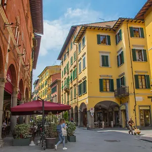 李纳斯蒙脱住宿加早餐旅馆
